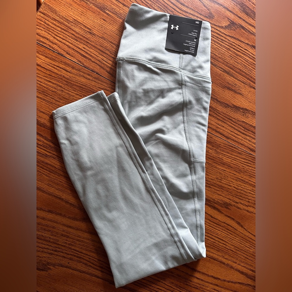 UA High Rise Ankle Leggings